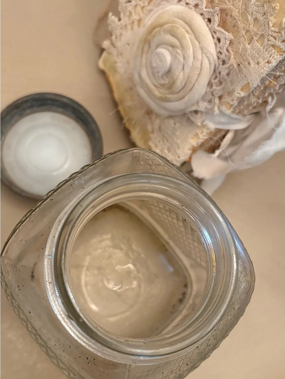 Clear Glass Diamond-Pattern Decorative Jar - Vintage Style